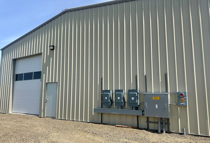 30003 Federal Ln, Eugene, OR for lease - Building Photo - Image 3 of 6