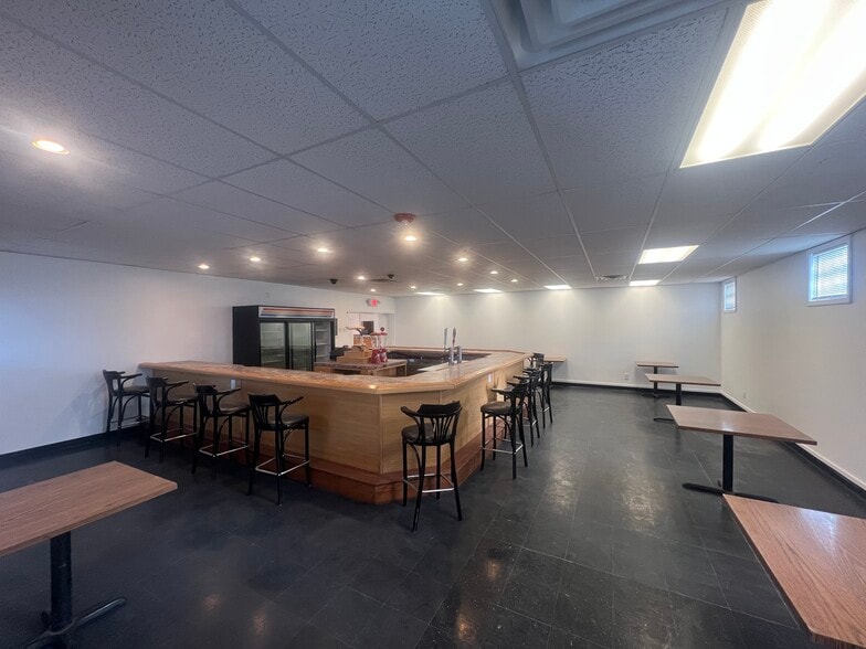 1332 Lower Broadway, Schenectady, NY for lease - Building Photo - Image 2 of 11