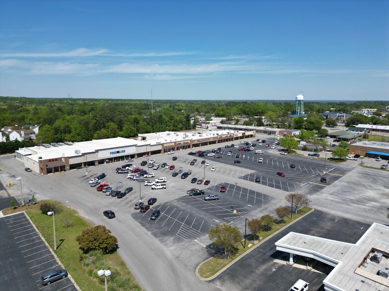 710-744 W Main St, Lexington, SC for lease - Building Photo - Image 3 of 7