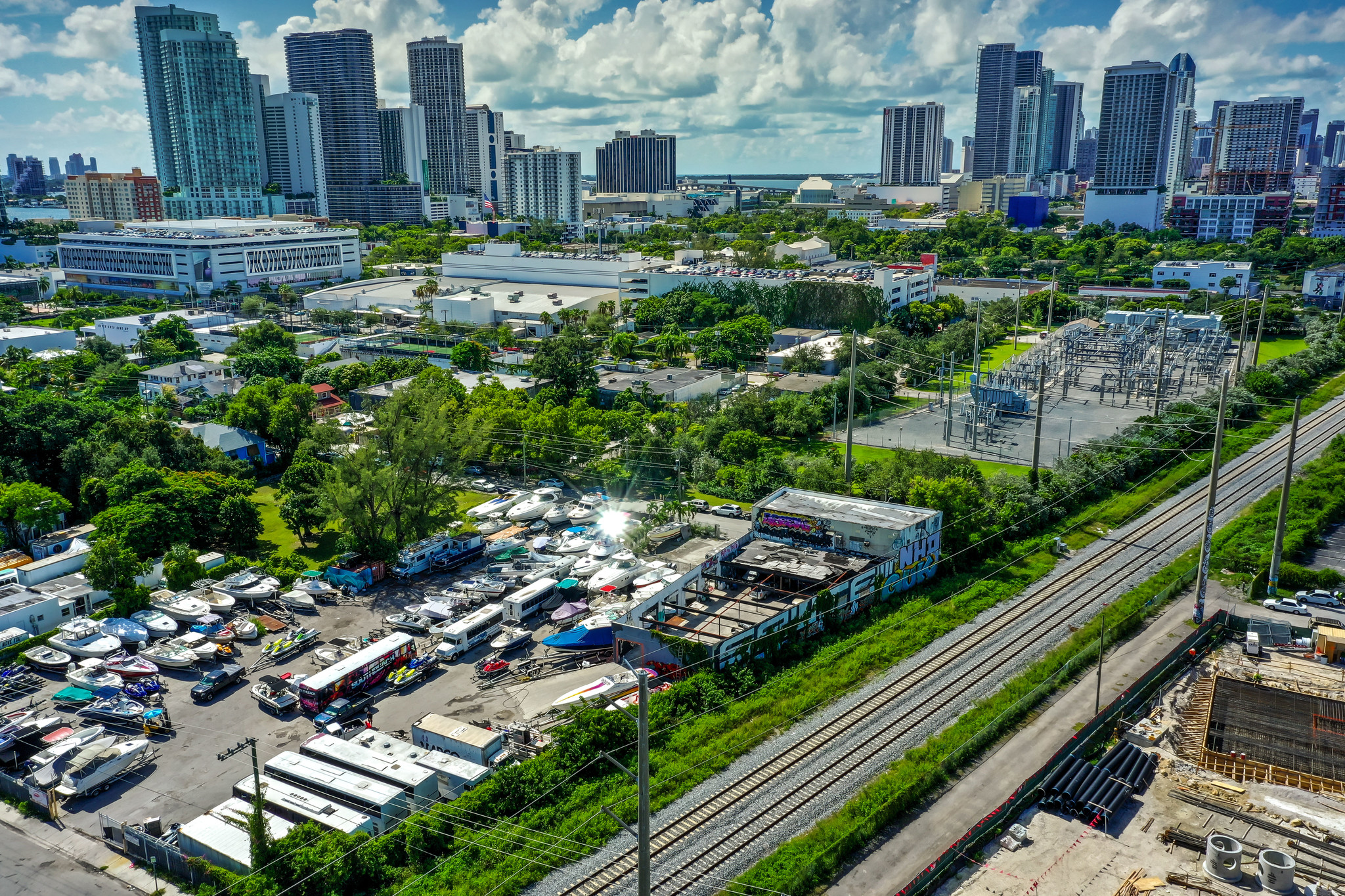 49 NE 22nd St, Miami, FL for sale Primary Photo- Image 1 of 2