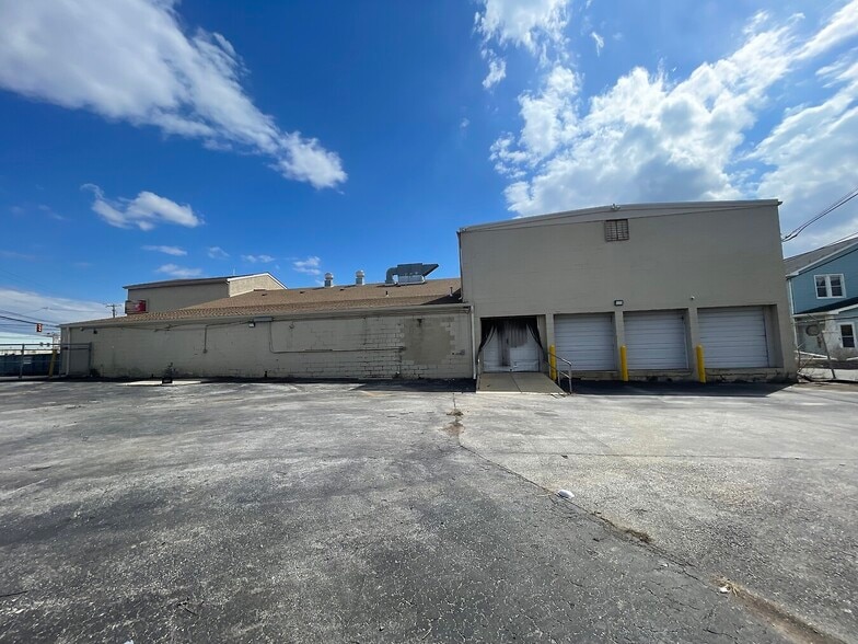 1580 Huddell Ave, Marcus Hook, PA for lease - Building Photo - Image 3 of 25