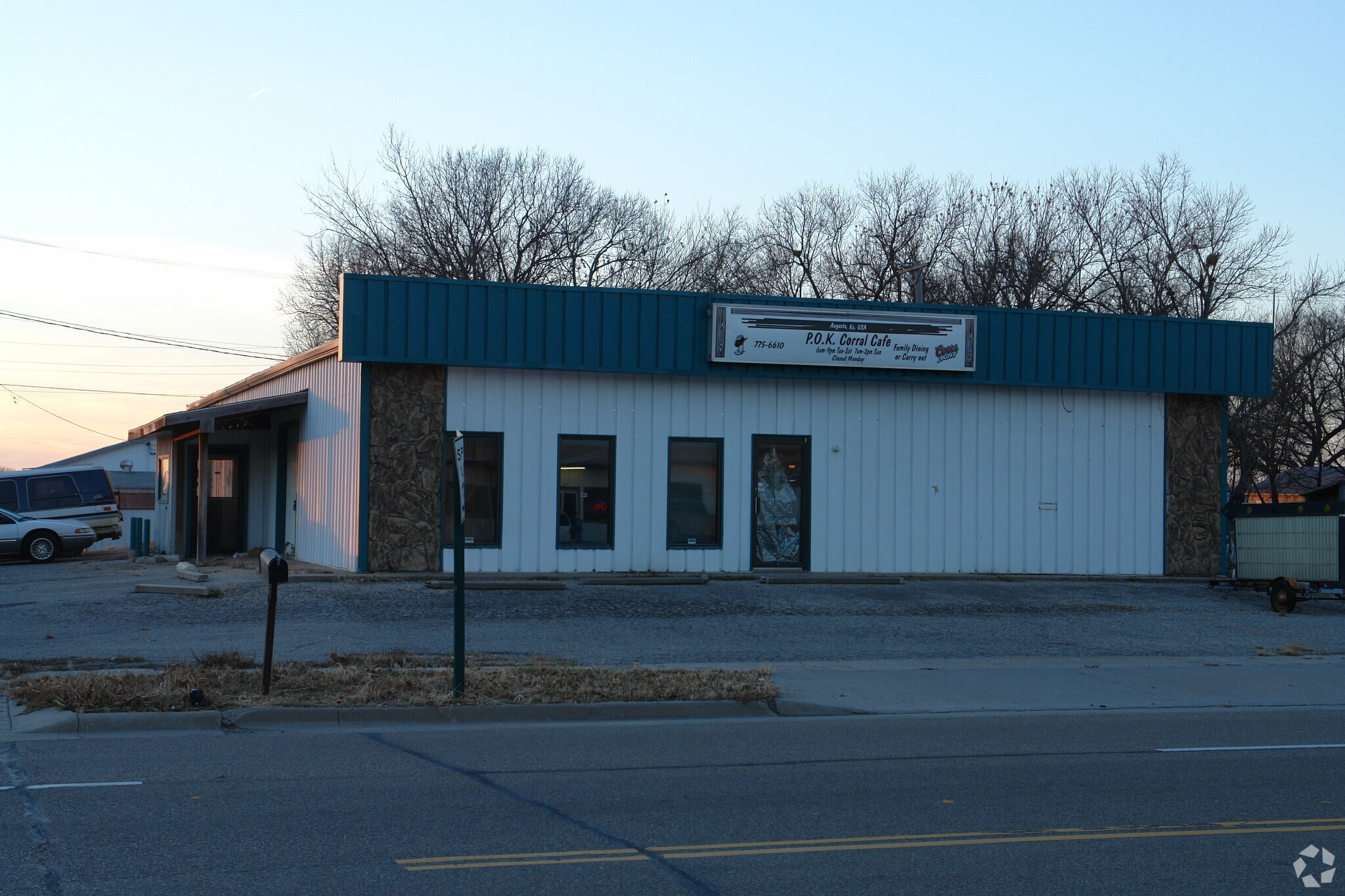 403 Walnut St, Augusta, KS for sale Primary Photo- Image 1 of 1