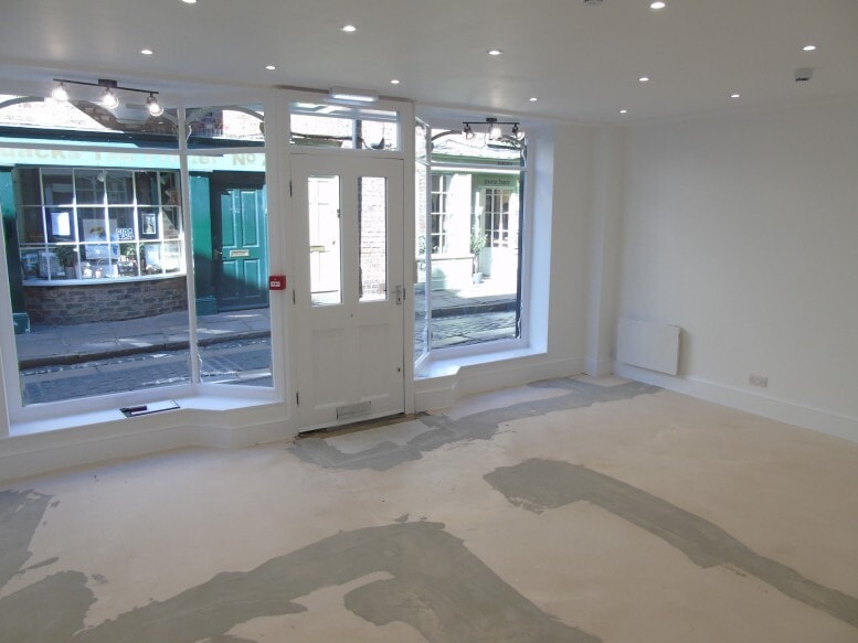 4 Grape Ln, York for lease Interior Photo- Image 1 of 1