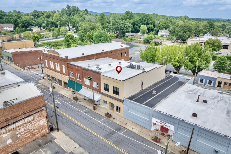 118 Mulberry St NW, Lenoir, NC for lease - Aerial - Image 2 of 44