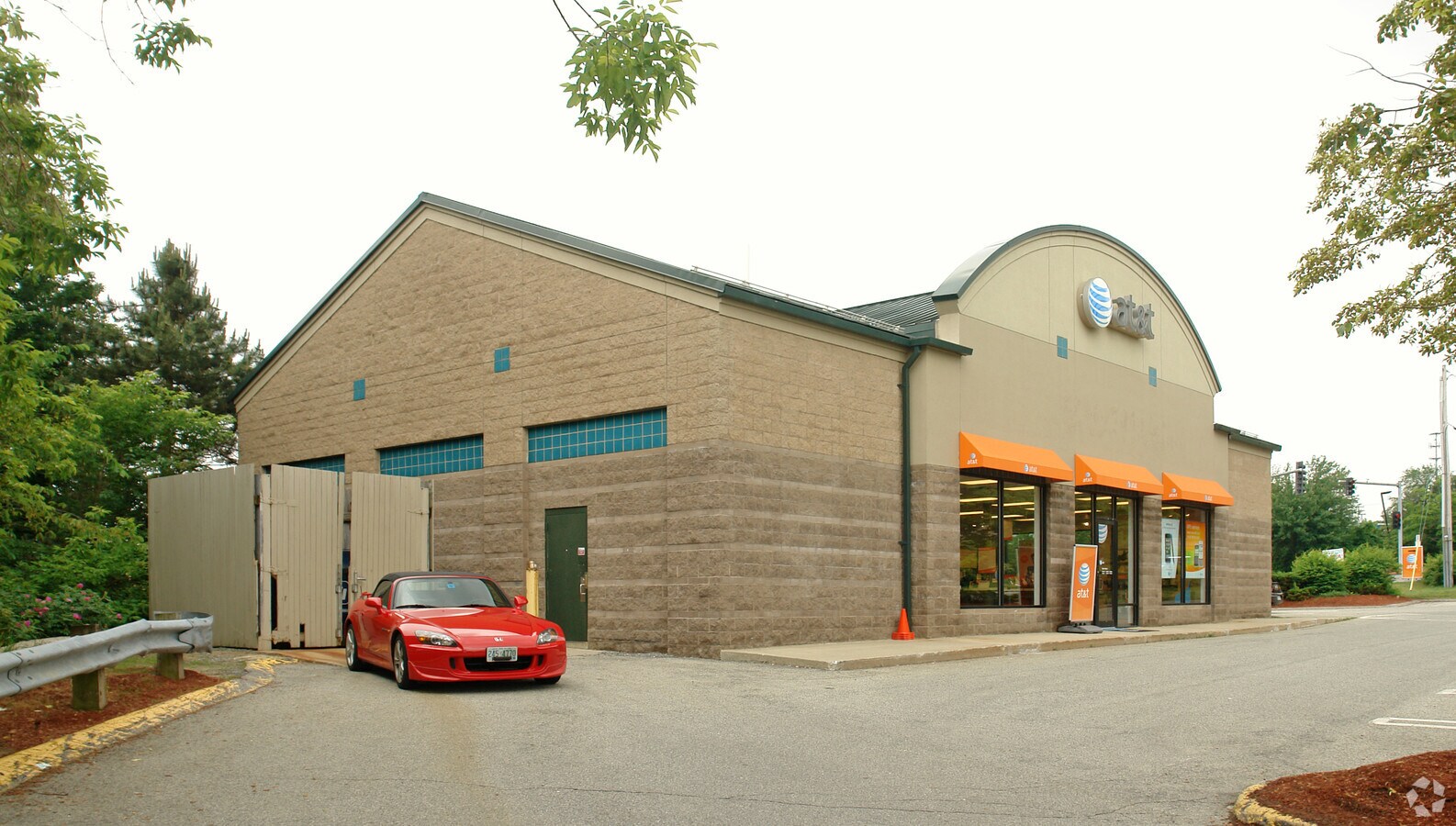 296 Daniel ster Hwy, Nashua, NH 03060