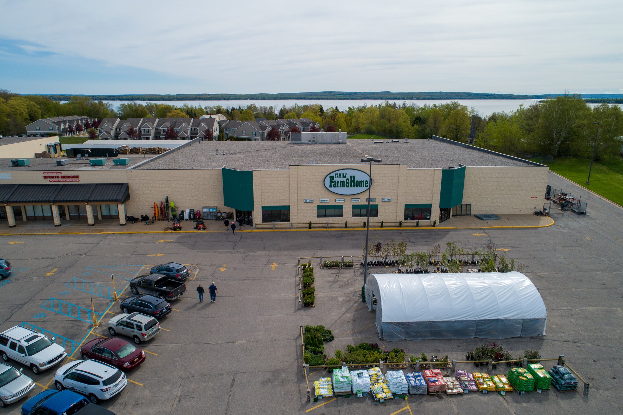 6600 M 66 N, Charlevoix, MI 49720 Charlevoix Commons