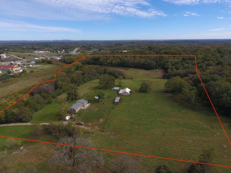 1540 Bear Creek Pike, Columbia, TN 38401 | LoopNet