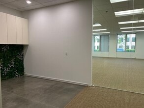 47 Discovery, Irvine, CA for lease Building Photo- Image 2 of 10