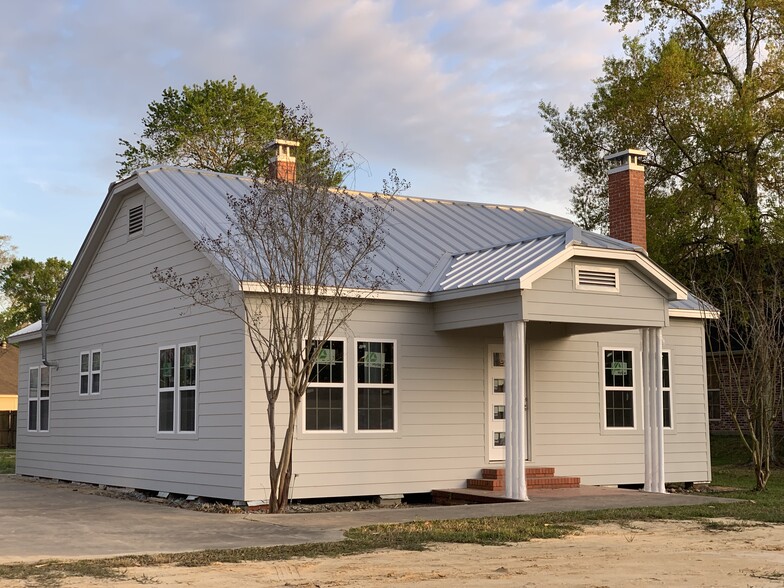 6525 Calder Ave, Beaumont, TX for sale - Building Photo - Image 1 of 1