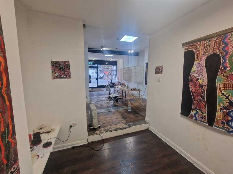 11 Morning Ln, London for lease - Interior Photo - Image 3 of 9