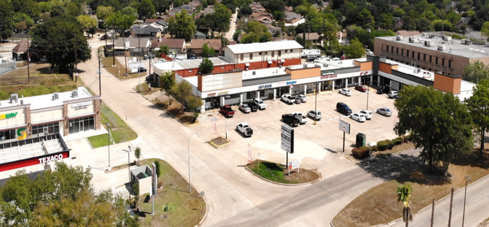 8244 Antoine, Houston, TX for lease - Building Photo - Image 1 of 4