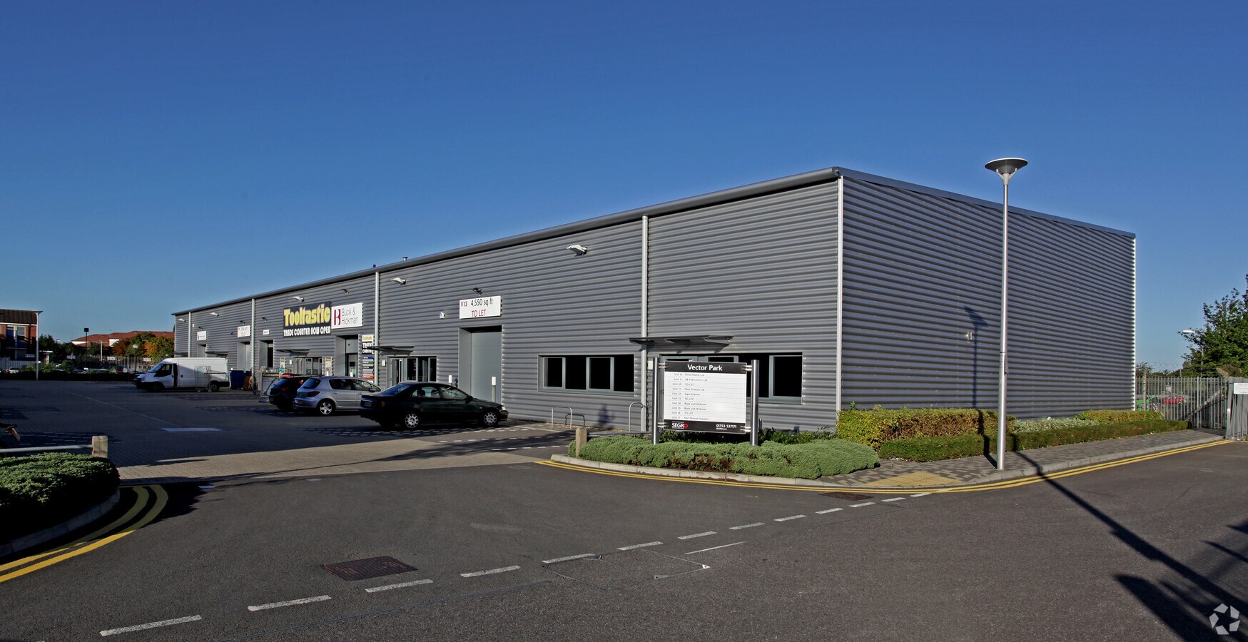 Forest Rd, Feltham, LND TW13 7DY