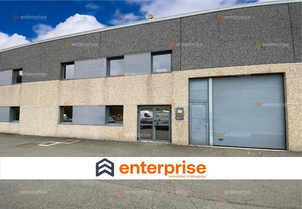 Flex in Rouvroy for lease Building Photo- Image 1 of 6