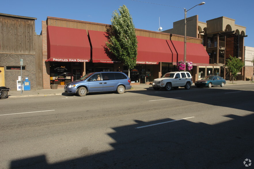 218 N 1st Ave, Sandpoint, ID for sale - Primary Photo - Image 1 of 1