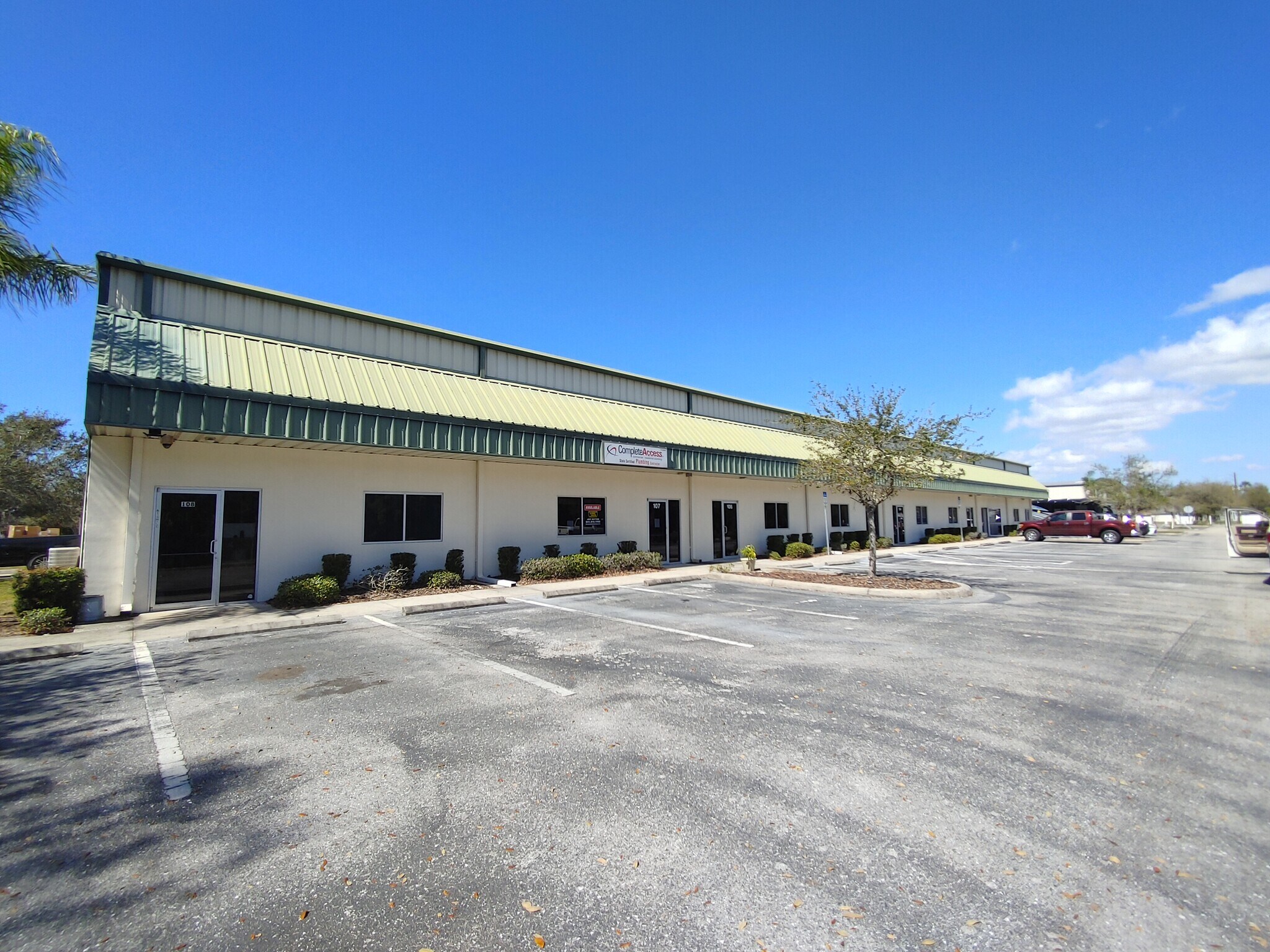 3240 59th Dr E, Bradenton, FL for sale Building Photo- Image 1 of 1