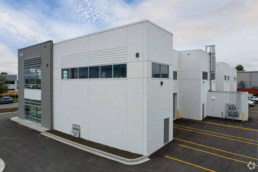 7484 Hume Ave, Delta, BC for lease - Building Photo - Image 2 of 4