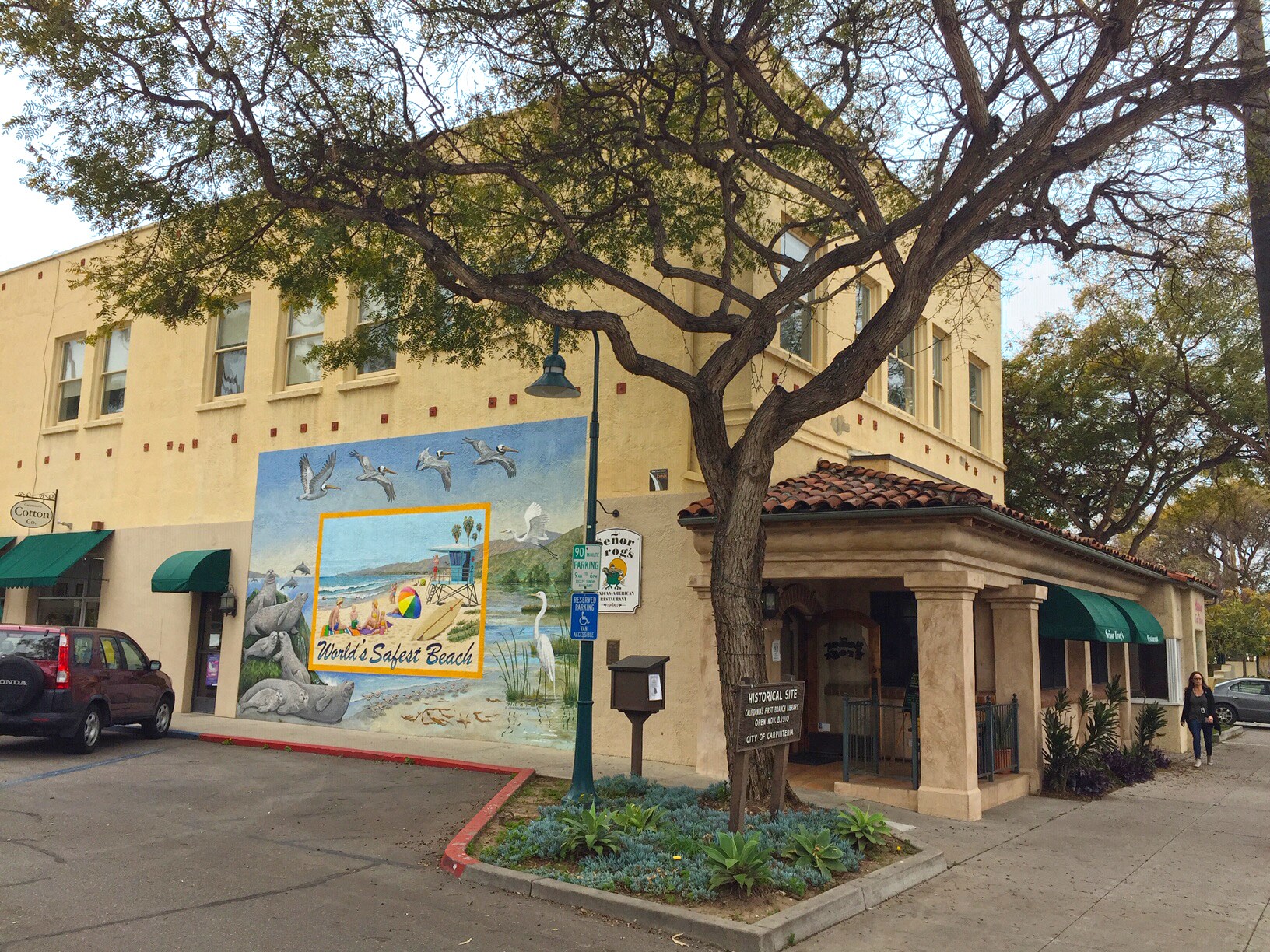 892 Linden Ave, Carpinteria, CA 93013 Retail for Lease