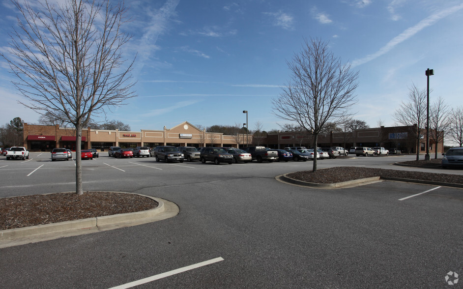 1021 Jamestown Blvd, Watkinsville, GA for lease - Building Photo - Image 3 of 6