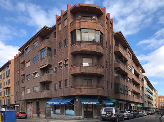 More details for Calle Carlos Luís de Cuenca, 1, Ávila - Multifamily for Sale