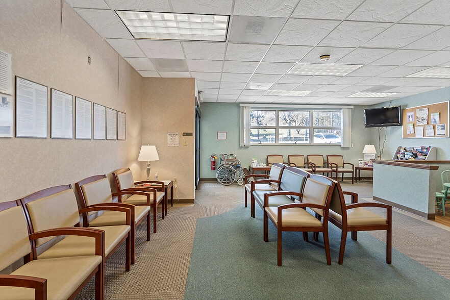 12279 State Route 30, North Huntingdon, PA for sale - Interior Photo - Image 2 of 33