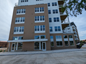 512 S Yellowstone Dr, Madison, WI for lease Building Photo- Image 1 of 8