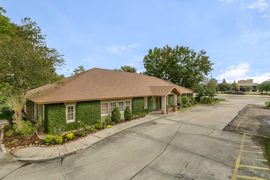 629 N Highway 190, Covington, LA 70433