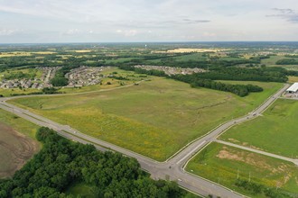 Green Hills Rd and 152 Highway, Kansas City, MO - AERIAL  map view