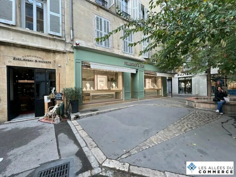 Retail in Aix-en-Provence for lease - Building Photo - Image 3 of 3
