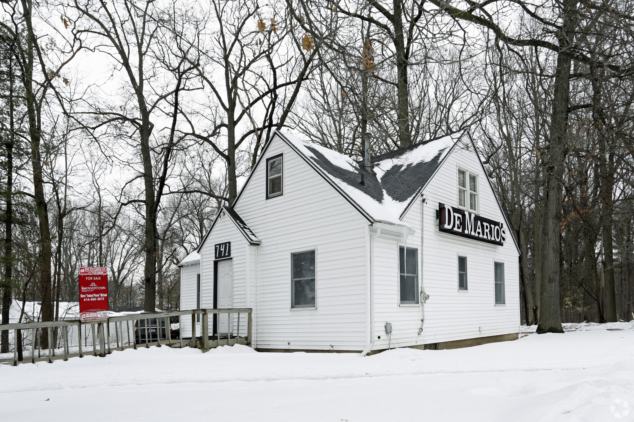 741 48th St SW, Grand Rapids, MI for sale Primary Photo- Image 1 of 1
