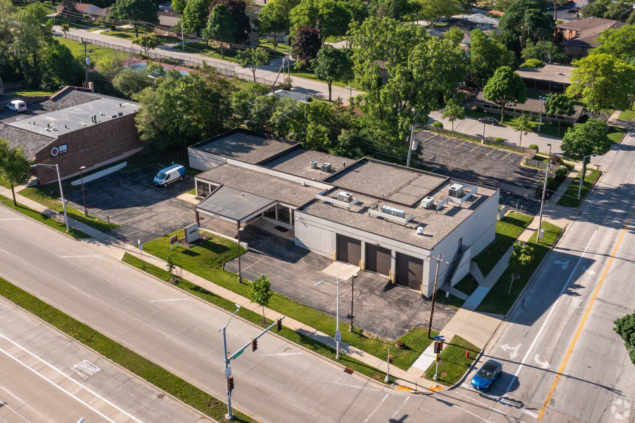 12021 W Bluemound Rd, Milwaukee, WI 53226 Flex for Sale