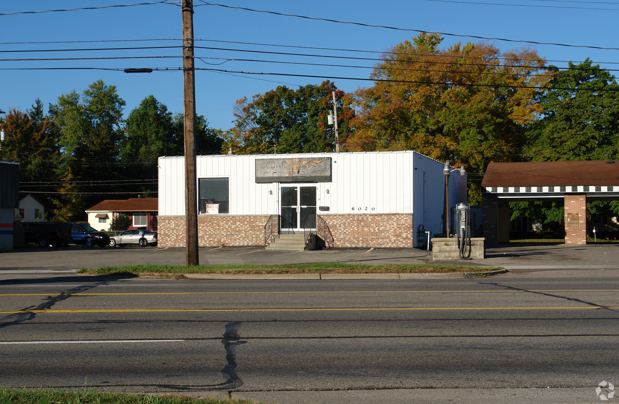 6020 S Cedar St, Lansing, MI 48911 Retail for Sale