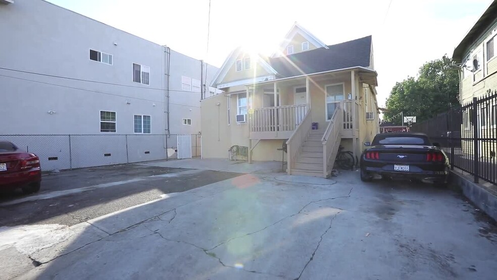 1241 S Kenmore Ave, Los Angeles, CA for sale - Commercial Listing Video - Image 2 of 35