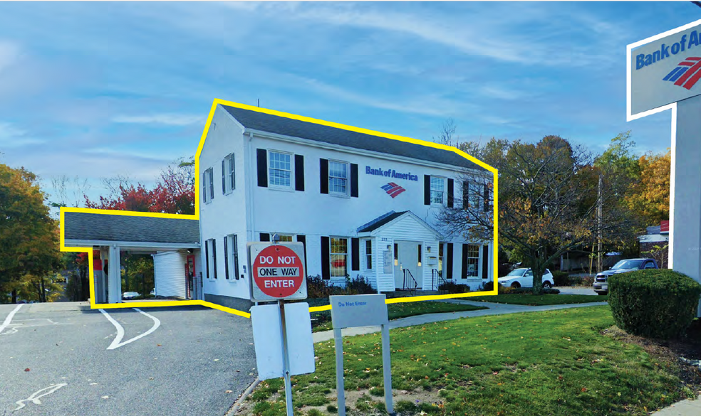 223 E Main St, Marlborough, MA for sale - Building Photo - Image 1 of 1