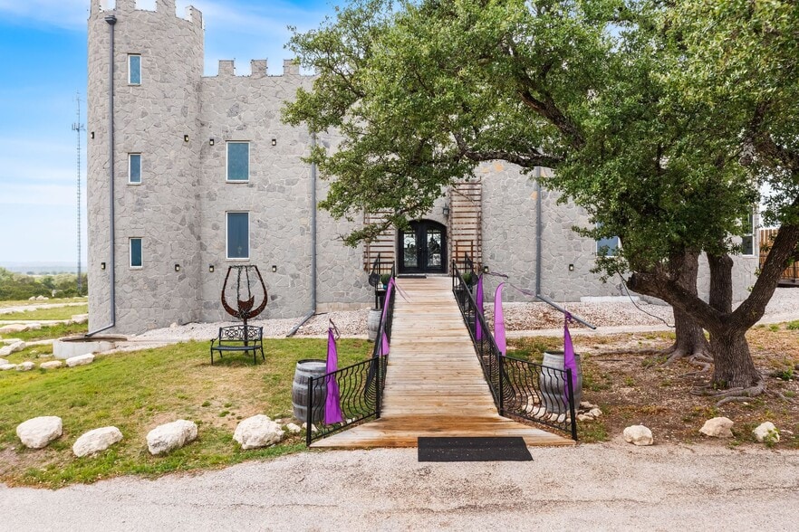 101 Durango Rd, Johnson City, TX for sale - Building Photo - Image 3 of 100