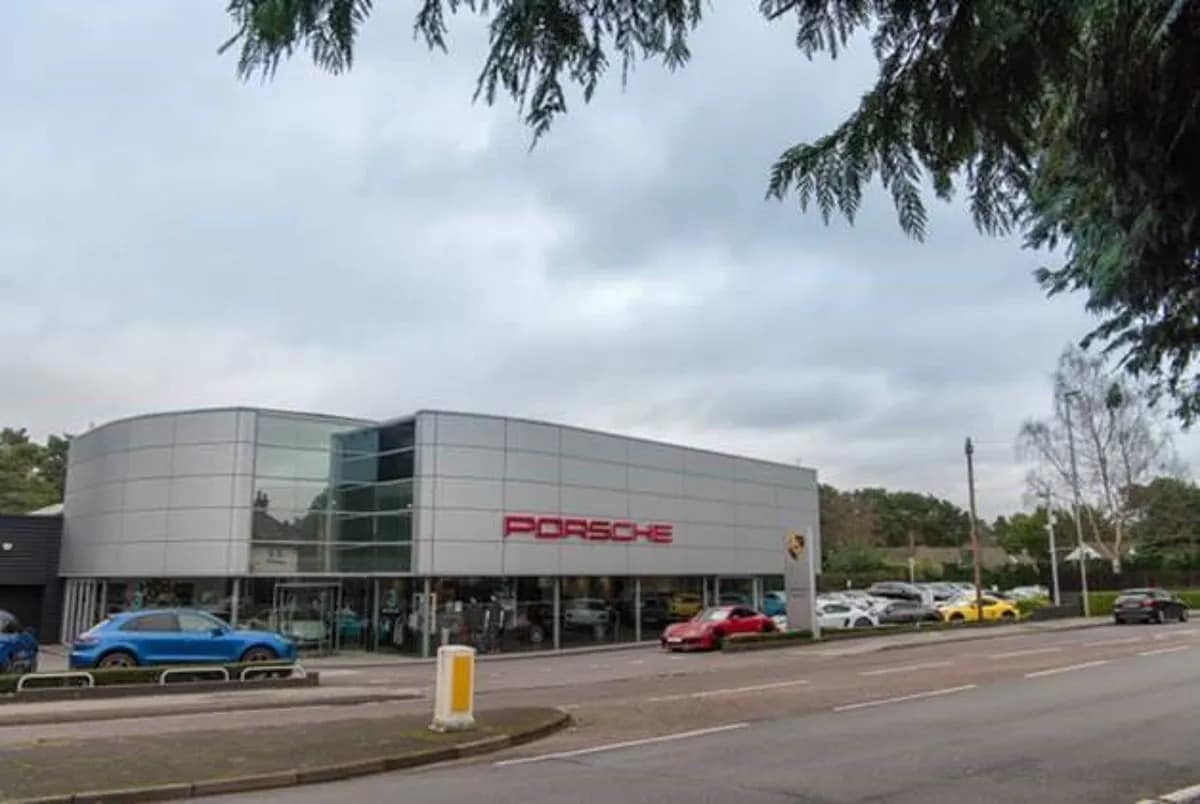 280-284 New Rd, Ferndown for sale Primary Photo- Image 1 of 1