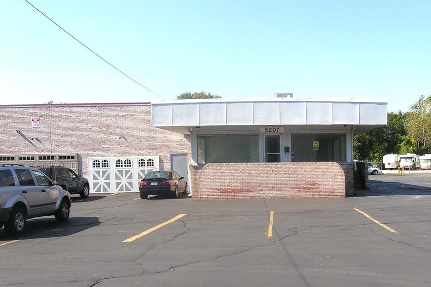 5207 Secor Rd, Toledo, OH for sale - Building Photo - Image 1 of 1