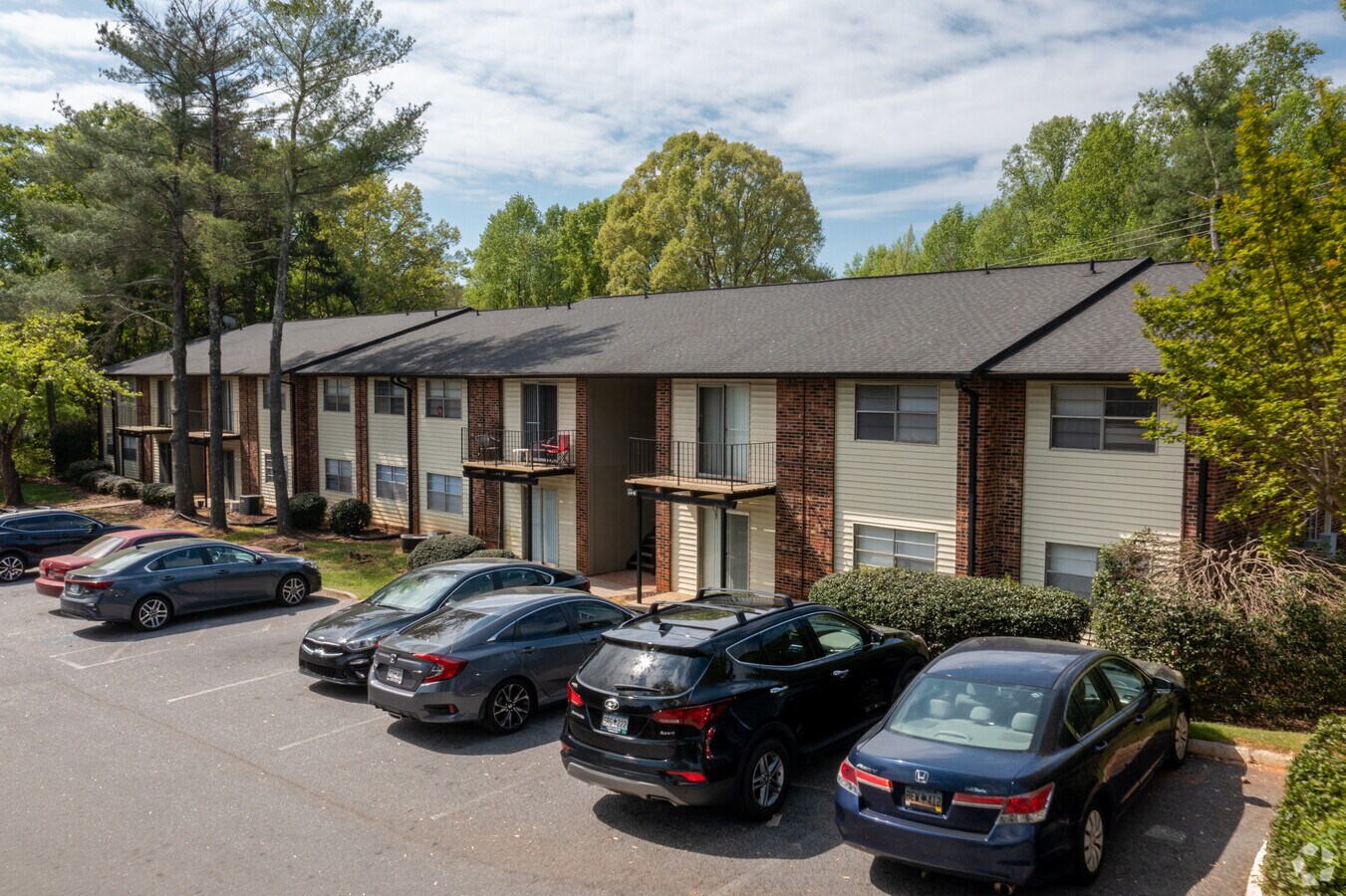 350 Bryant Rd, Spartanburg, SC 29303