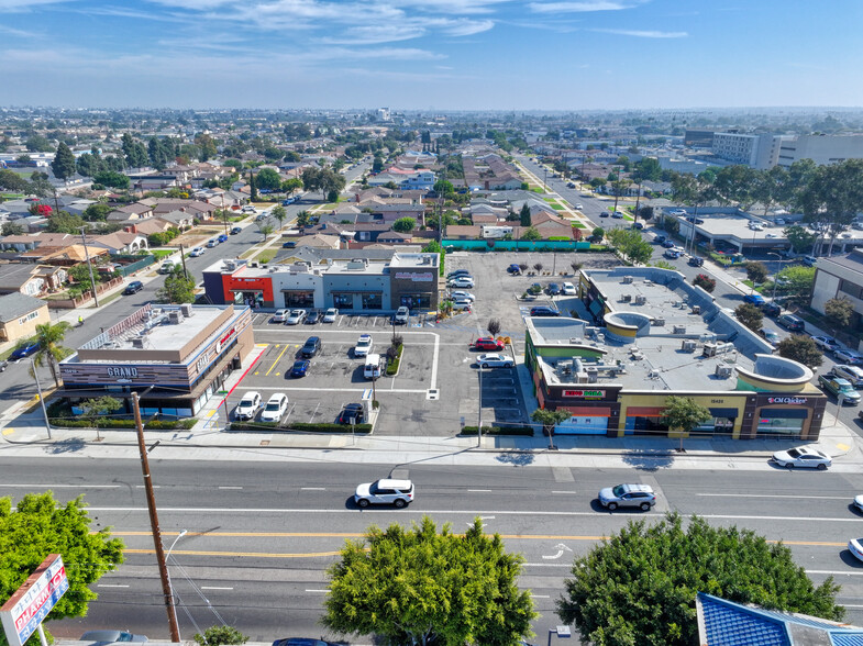 Gardena Crown Plaza portfolio of 3 properties for sale on LoopNet.com - Building Photo - Image 1 of 15