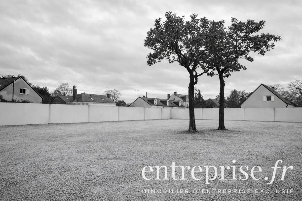 Land in Angers for sale Primary Photo- Image 1 of 5