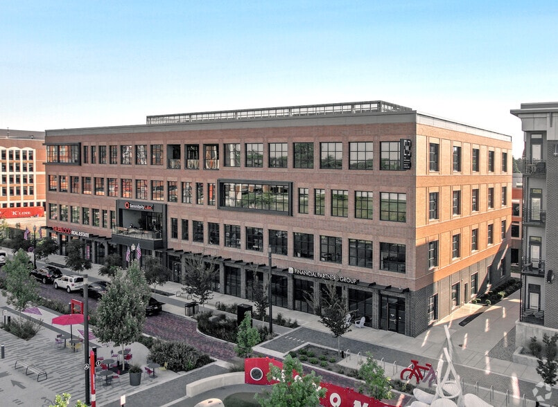 571 Monon Blvd, Carmel, IN for sale - Primary Photo - Image 1 of 1