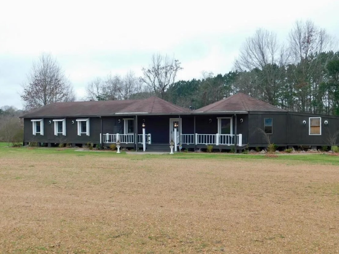 1500 61 S, Woodville, MS for sale Building Photo- Image 1 of 1