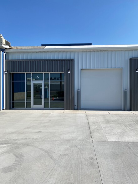 900 S 552 W, Salt Lake City, UT for lease - Building Photo - Image 1 of 9