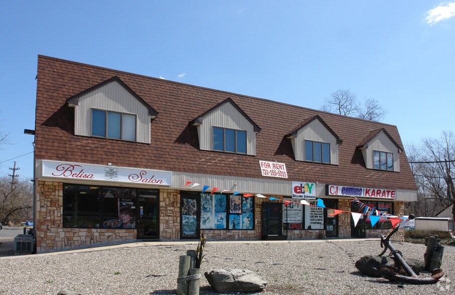 22 Old Matawan & Rt 18 Rd, Old Bridge, NJ for lease - Building Photo - Image 2 of 7
