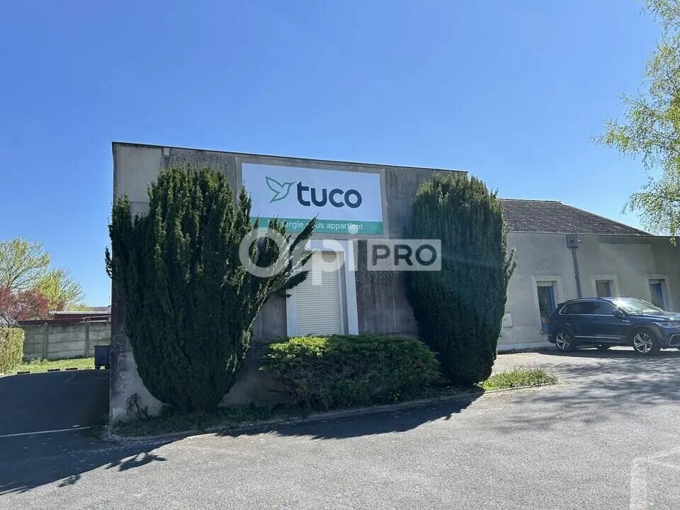 Retail in Cormontreuil for lease Building Photo- Image 1 of 10