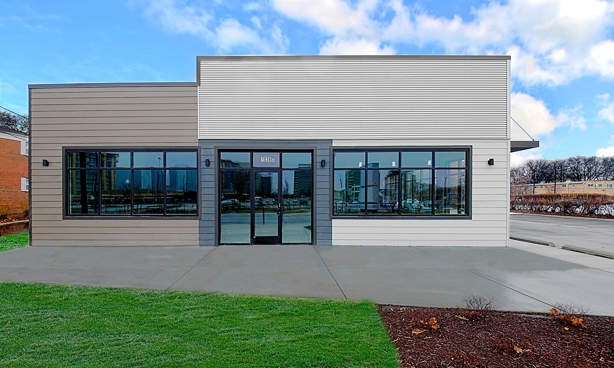 1036 W Higgins Rd, Park Ridge, IL 60068 Higgins PlazaNew