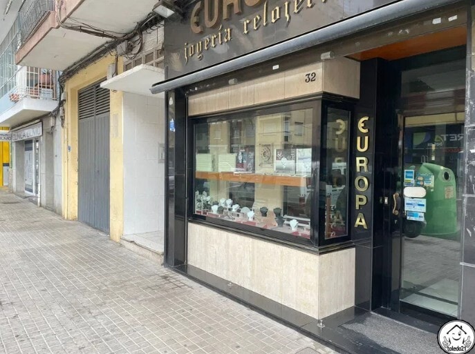 Retail in Sagunto, Valencia for lease Interior Photo- Image 1 of 1