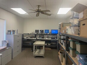 2550 N Diers Ave, Grand Island, NE for lease Interior Photo- Image 2 of 10