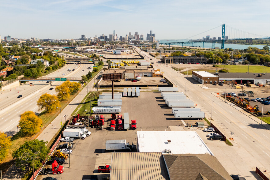 735 Hubbard st, Detroit, MI for sale - Primary Photo - Image 1 of 6