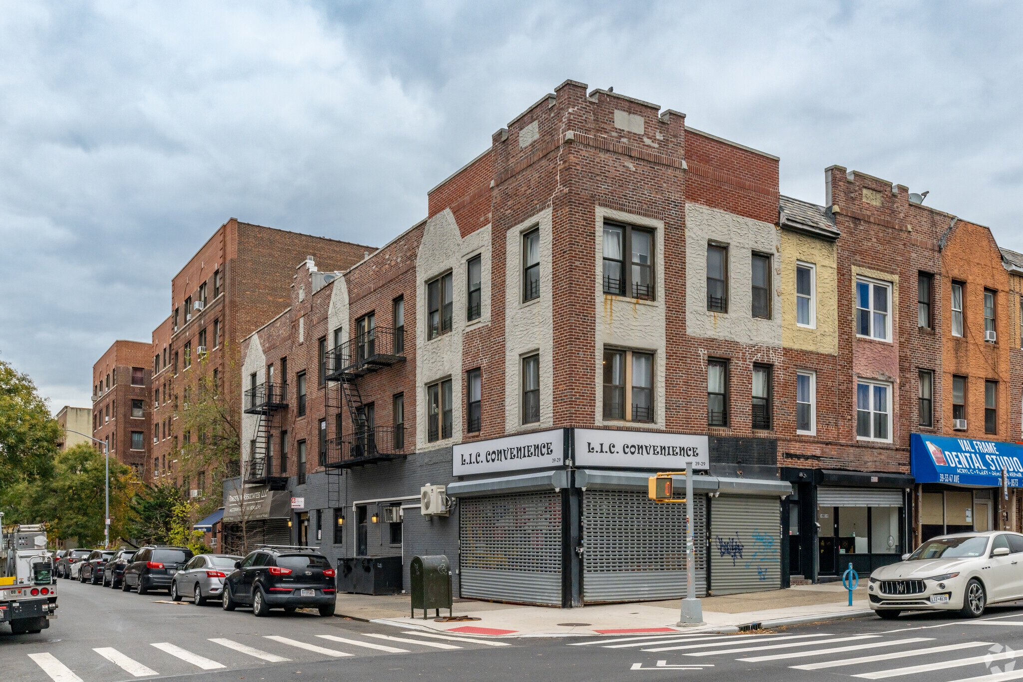 45-51 39th Pl, Sunnyside, NY for sale Primary Photo- Image 1 of 1