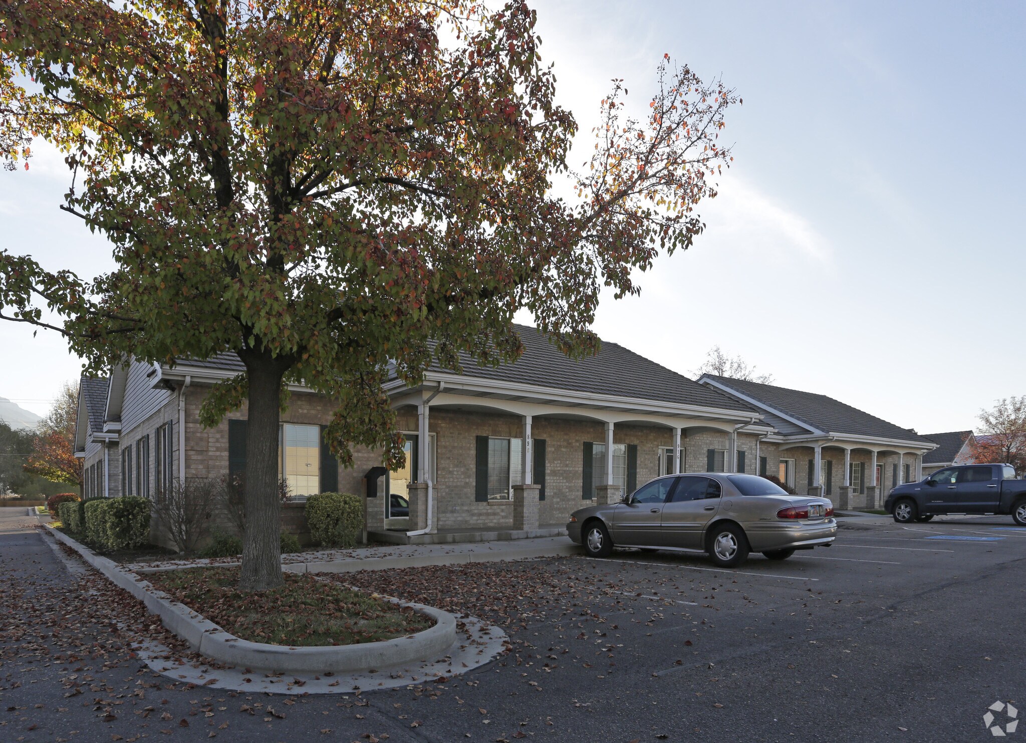 898-952 S Main St, Pleasant Grove, UT for sale Primary Photo- Image 1 of 1